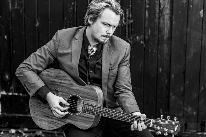 Sam Lambeth – The King (You and&nbsp;Me)